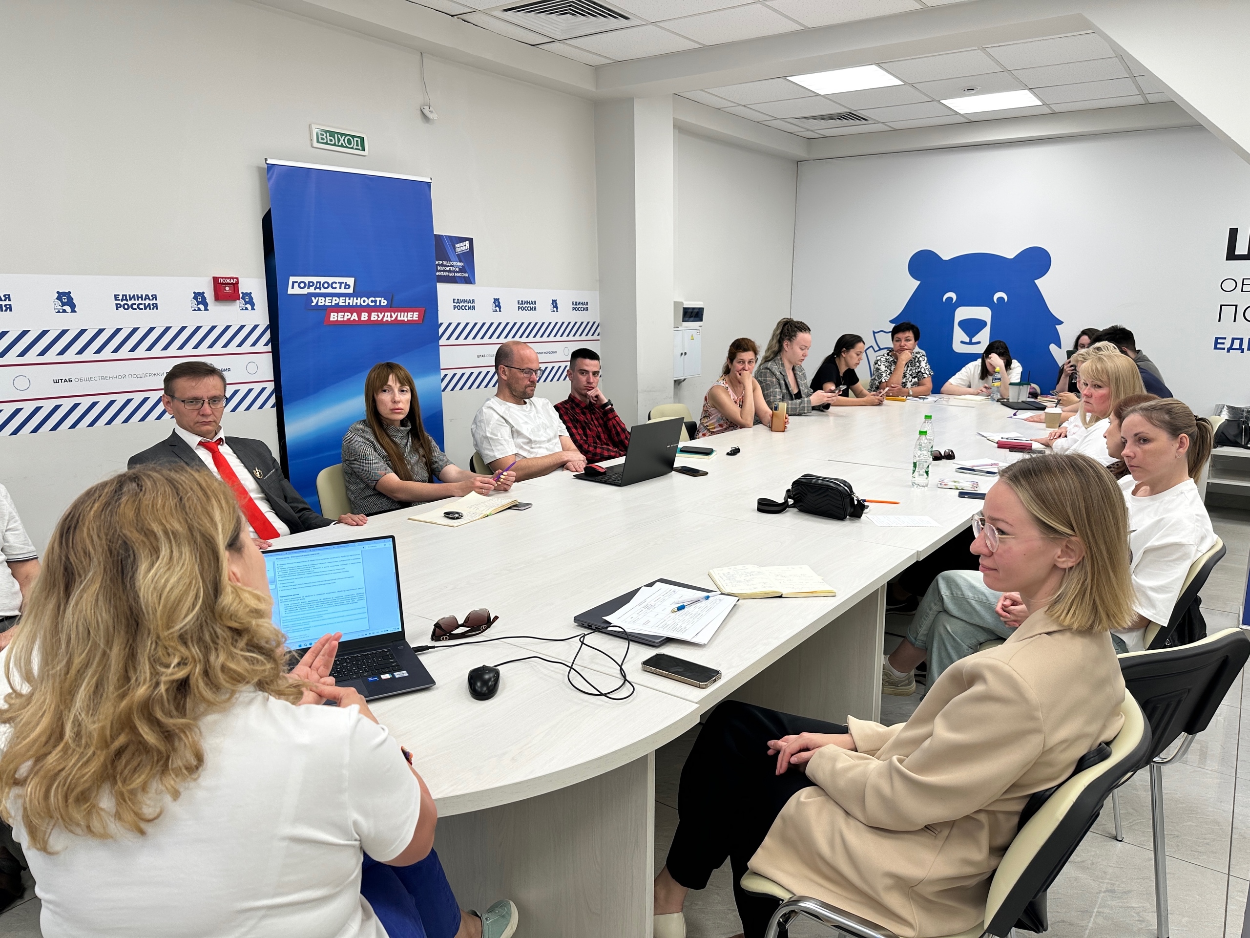 Главные нюансы уведомлений в Роскомнадзор: как НКО избежать санкций / news